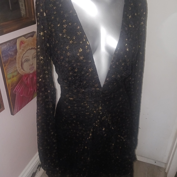 GORGEOUS Mini Dress with Gold Stars - Picture 3 of 6